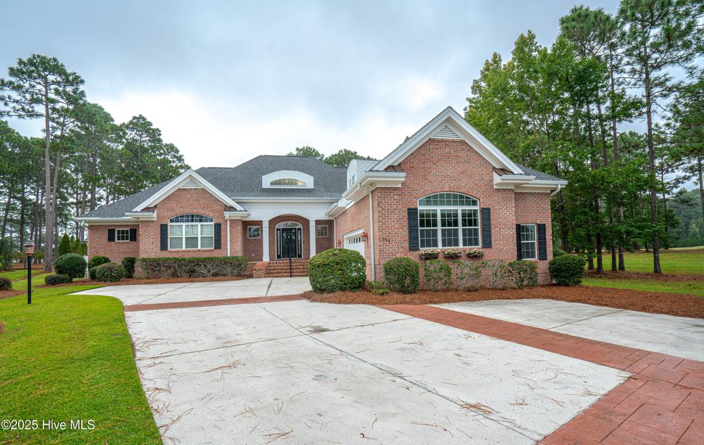 Photo of 534 Avalon Place SW, Ocean Isle Beach, NC 28469 (MLS # 100530810)