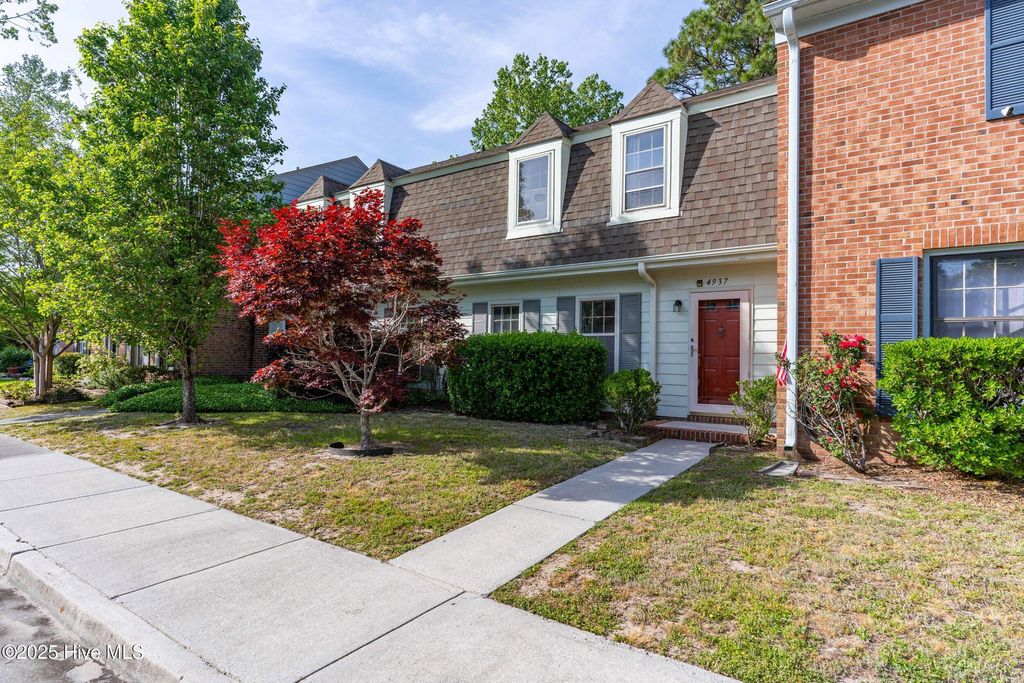 Photo of 4937 Marlin Court, Wilmington, NC 28403 (MLS # 100492094)