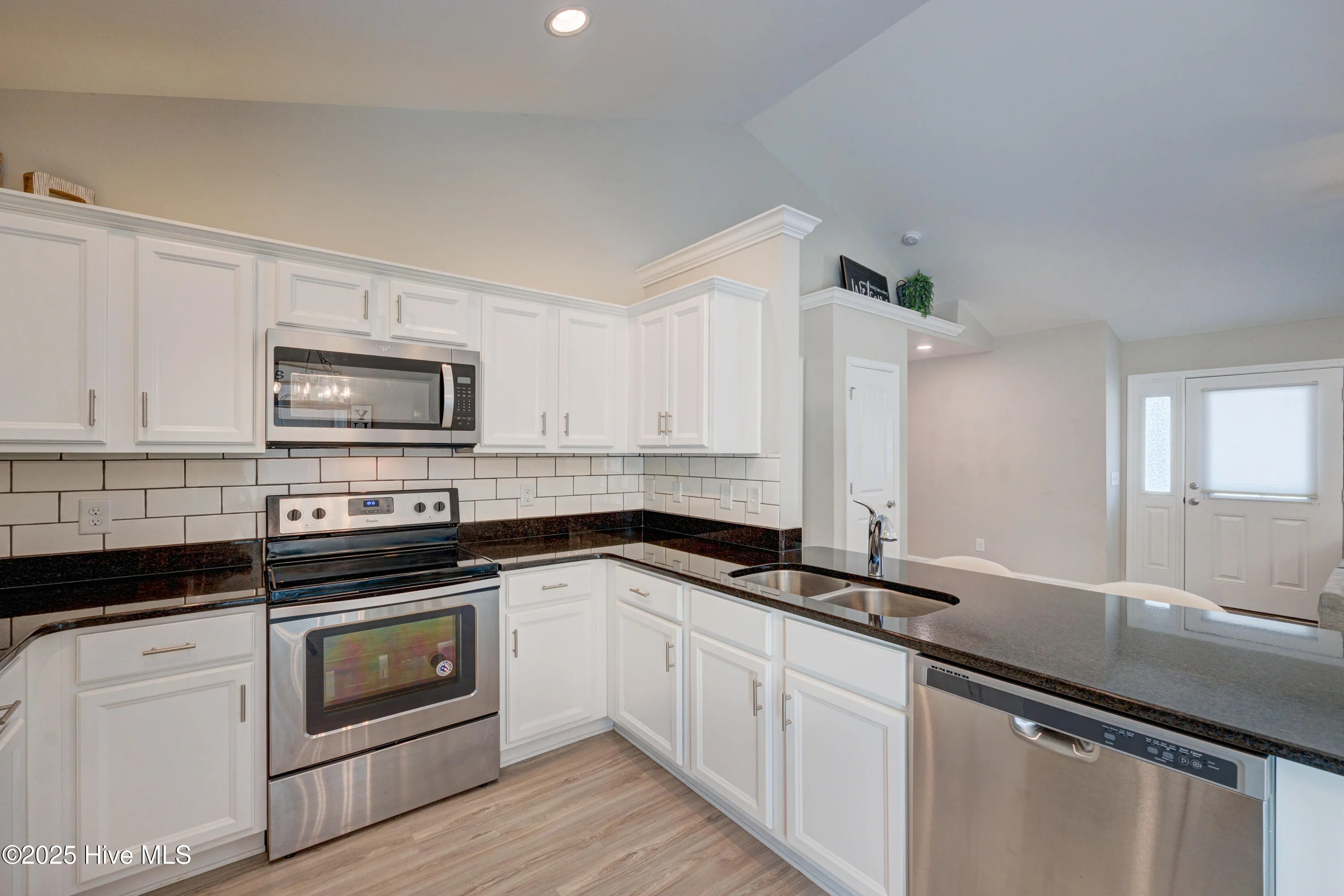 Leland, North Carolina 28451, United States, 3 Bedrooms Bedrooms, ,2 BathroomsBathrooms,Residential,Pending,214769