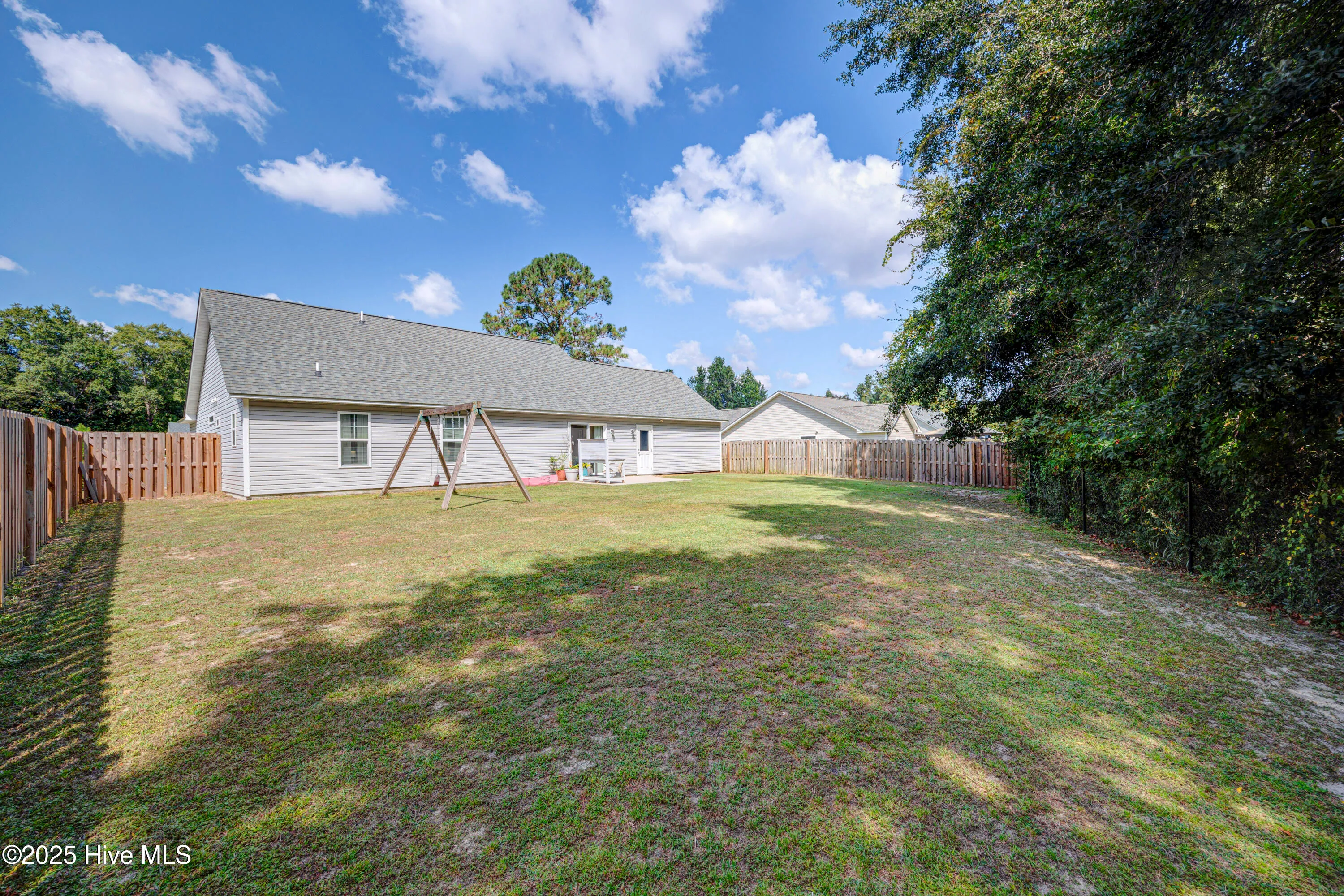 Leland, North Carolina 28451, United States, 3 Bedrooms Bedrooms, ,2 BathroomsBathrooms,Residential,Pending,214769