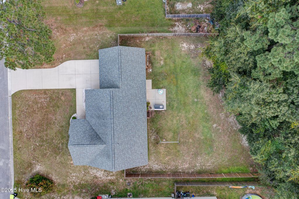 Photo of 9306 Straightway Drive NE, Leland, NC 28451 (MLS # 100531988)