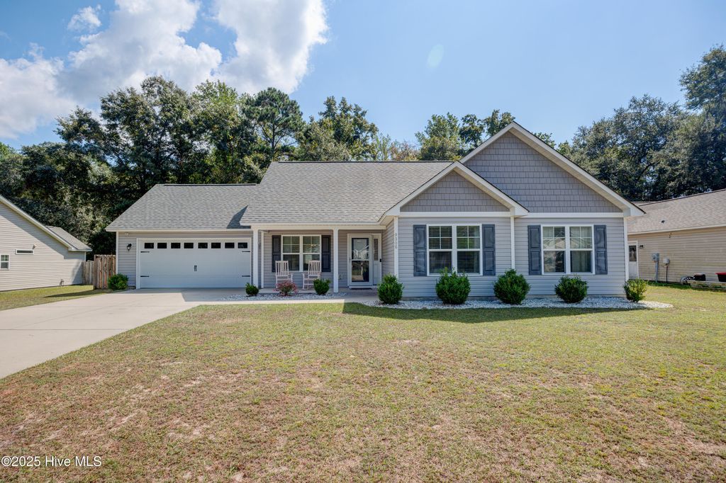 Photo of 9306 Straightway Drive NE, Leland, NC 28451 (MLS # 100531988)