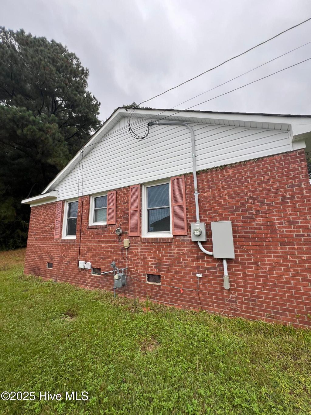 Photo of 202 Heard Street, Kinston, NC 28501 (MLS # 100535751)