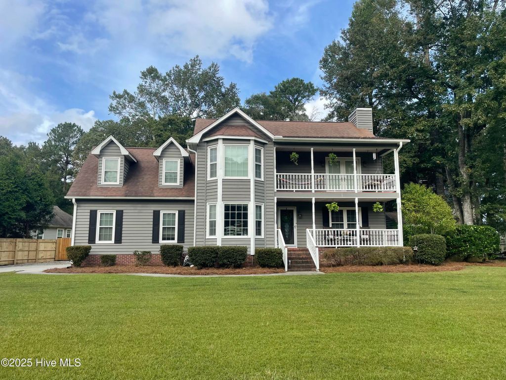 Photo of 104 Spring Chase Lane, Rocky Point, NC 28457 (MLS # 100534535)