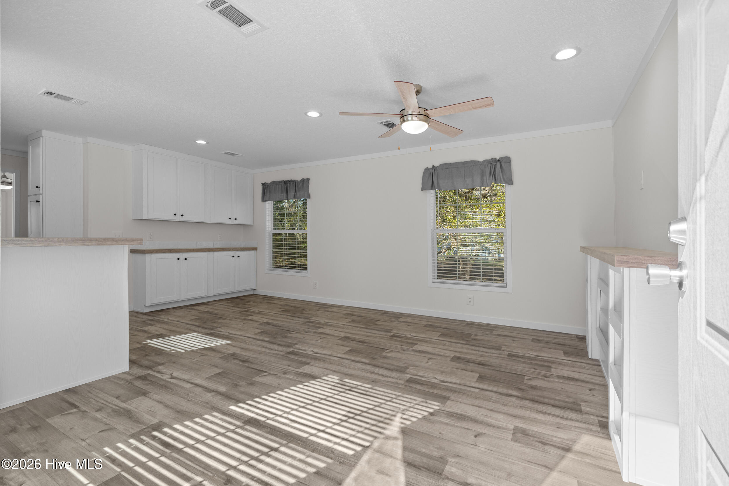 7277 Odell Street SW