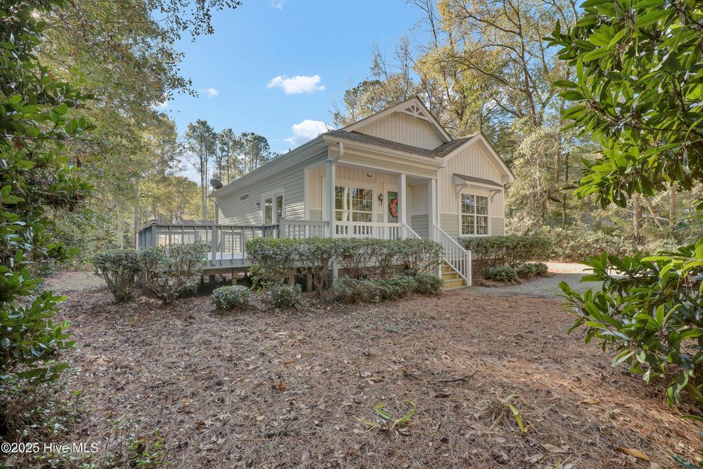 Photo of 5377 S Nc 41 Highway, Wallace, NC 28466 (MLS # 100542802)