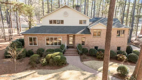17 Mcmichael Drive, Pinehurst, NC 28374 - #: 100488350