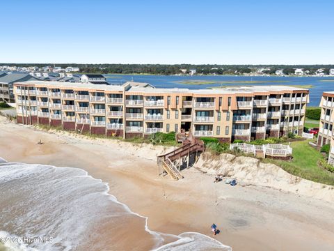 A home in North Topsail Beach