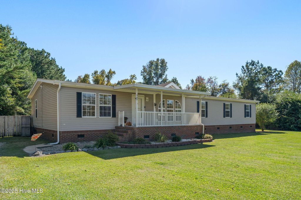 Photo of 347 Turkey Creek Road, Rocky Point, NC 28457 (MLS # 100537724)