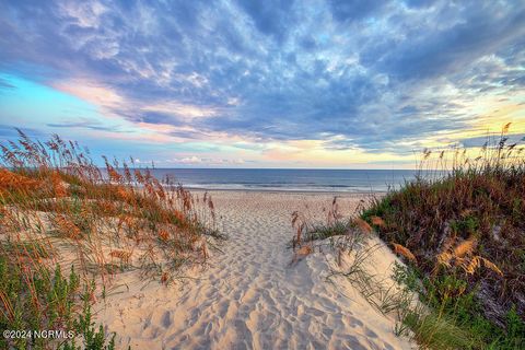 A home in Oak Island