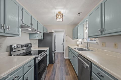 Tiny photo for 104 Chappell Creek Drive, Richlands, NC 28574 (MLS # 100542871)