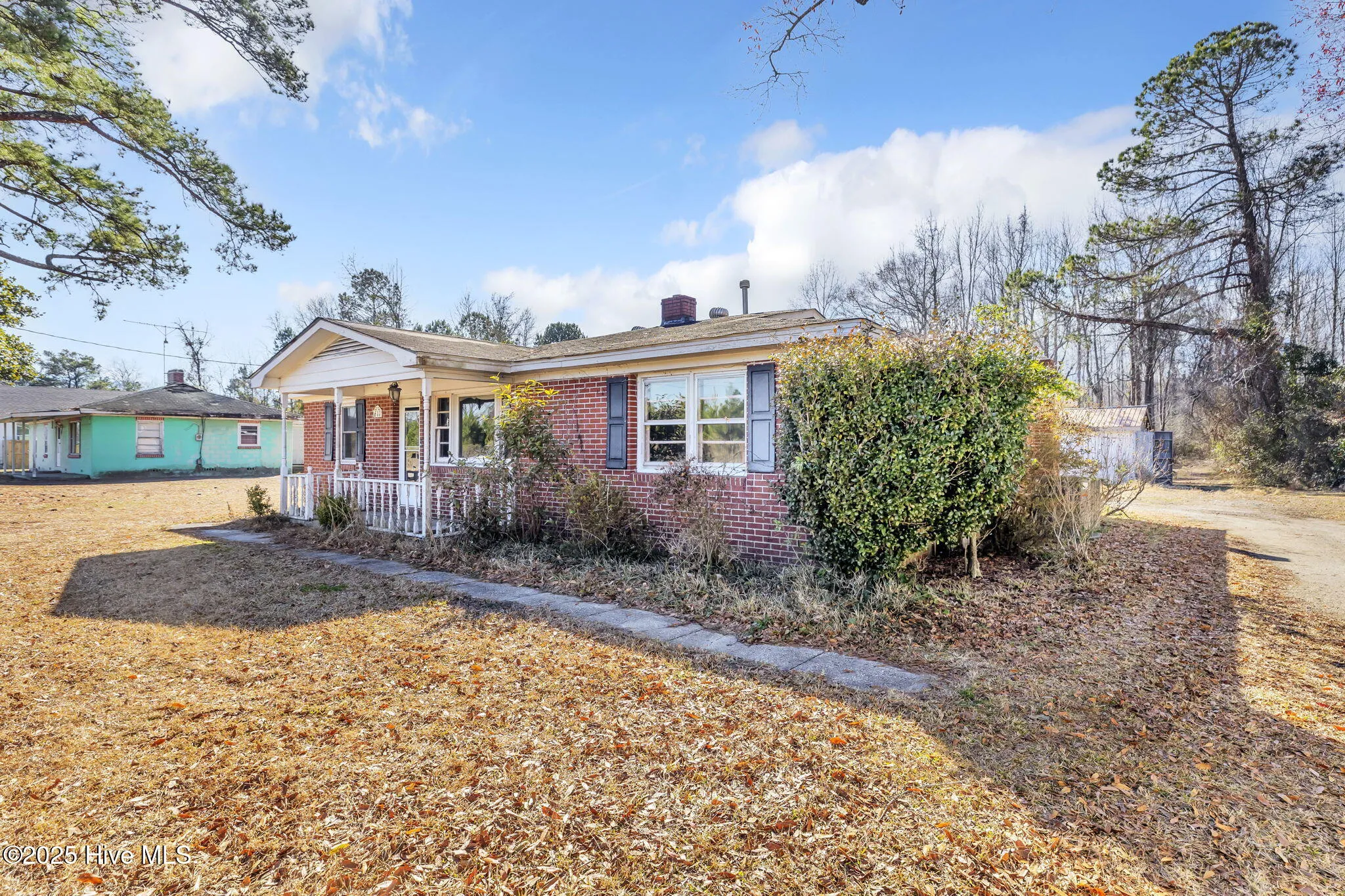 Burgaw, North Carolina 28425, United States, 3 Bedrooms Bedrooms, ,2 BathroomsBathrooms,Residential,Active,95945