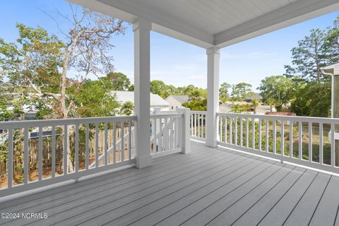 A home in Oak Island