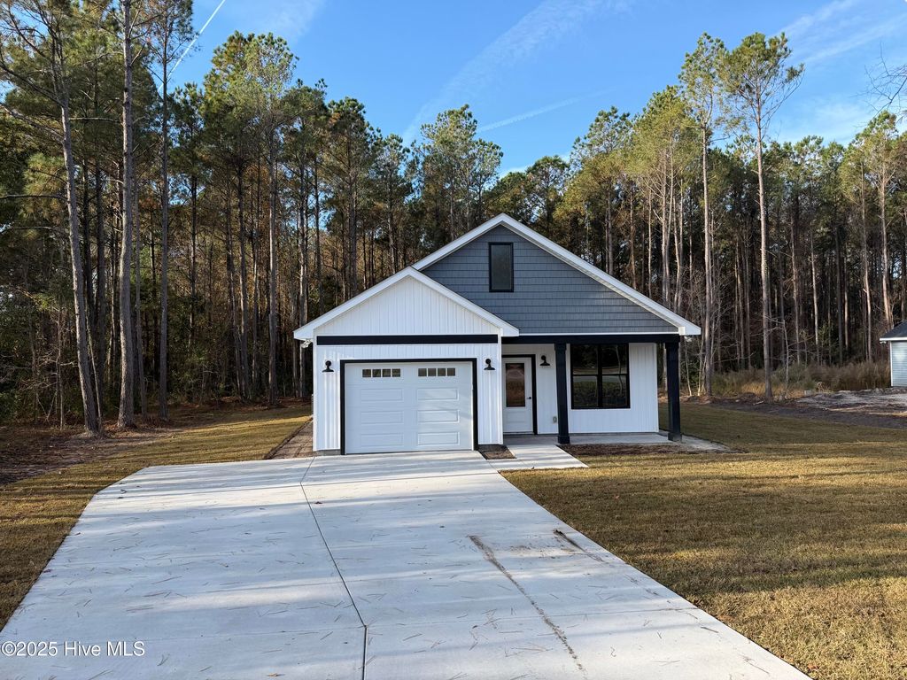Photo of 1152 Watts Landing Road, Hampstead, NC 28443 (MLS # 100542978)