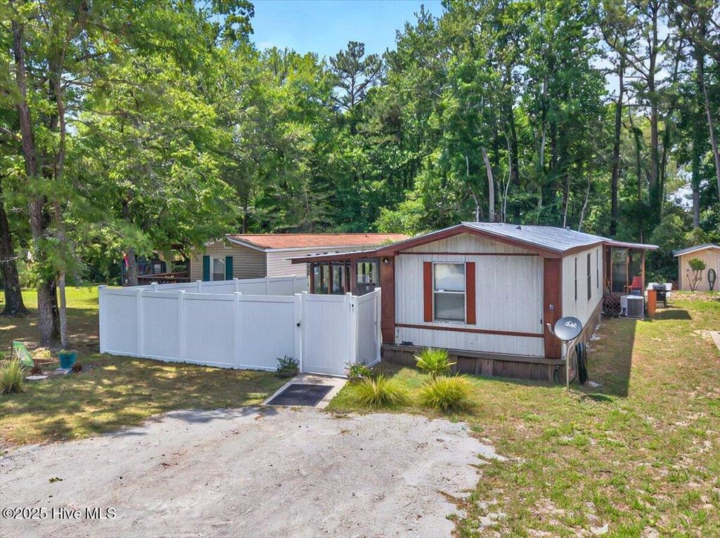 Photo of 9274 Bonaparte Drive SW, Calabash, NC 28467 (MLS # 100523555)