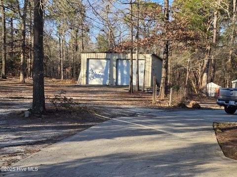 A home in Laurinburg