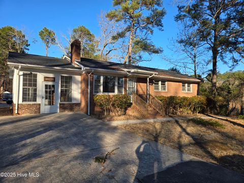 A home in Laurinburg