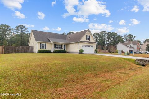 Tiny photo for 119 Louie Lane, Jacksonville, NC 28540 (MLS # 100540006)