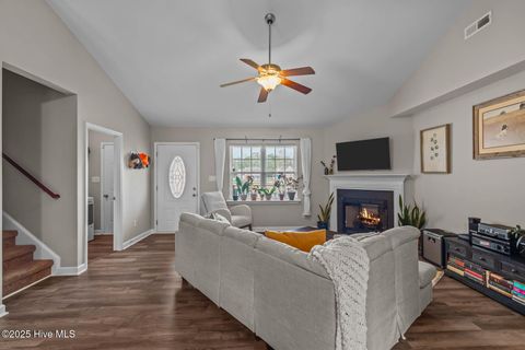 Tiny photo for 119 Louie Lane, Jacksonville, NC 28540 (MLS # 100540006)