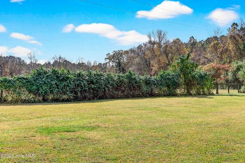 Tiny photo for 3313 Burgaw Highway, Jacksonville, NC 28540 (MLS # 100543152)