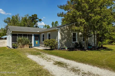 104 Walking Leaf Drive, Newport, NC 28570 - #: 100503393