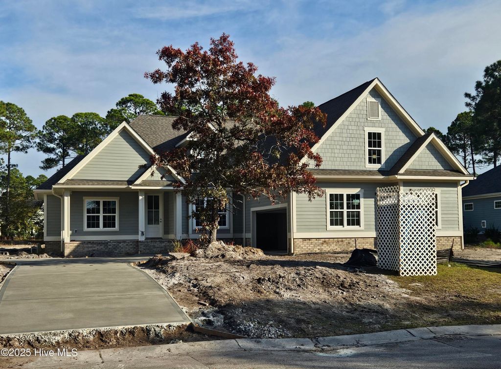 Photo of 660 Breezewood Drive SE, Bolivia, NC 28422 (MLS # 100522992)