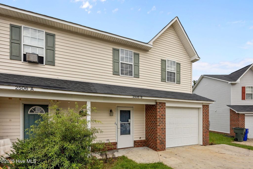 Photo of 2506 Bluff View Court #B, Greenville, NC 27834 (MLS # 100527110)