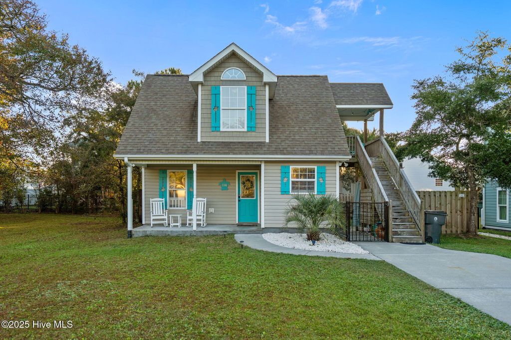 Photo of 114 NE 50th Street, Oak Island, NC 28465 (MLS # 100537146)