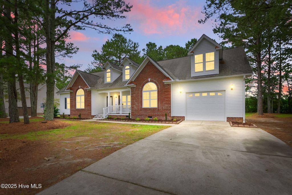 Photo of 106 Eagle Crest Lane, Princeton, NC 27569 (MLS # 100536718)