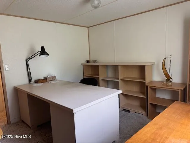 Burgaw, North Carolina 28425, United States, 3 Bedrooms Bedrooms, ,2 BathroomsBathrooms,Residential,Pending,120030