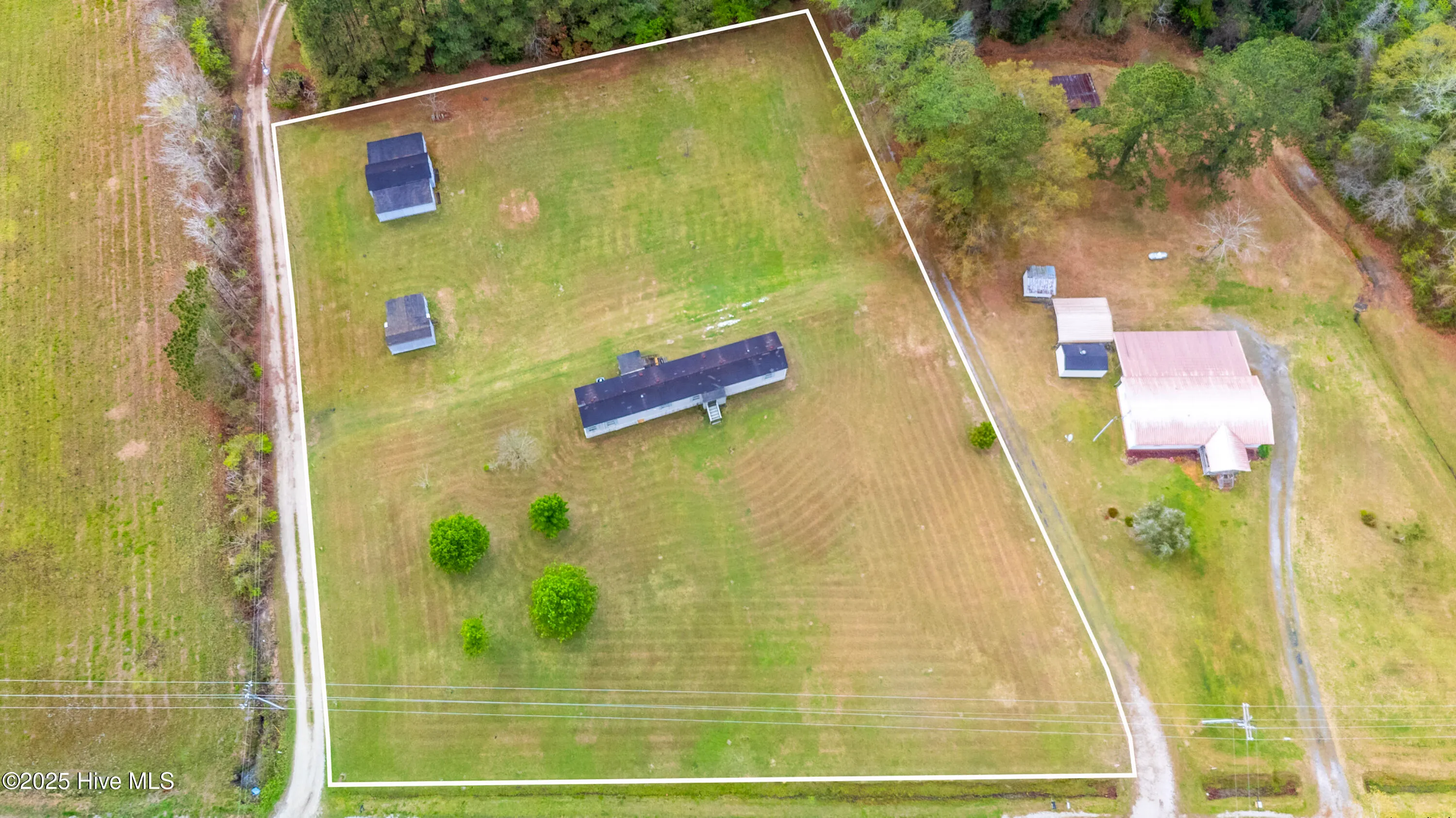 Burgaw, North Carolina 28425, United States, 3 Bedrooms Bedrooms, ,2 BathroomsBathrooms,Residential,Pending,120030