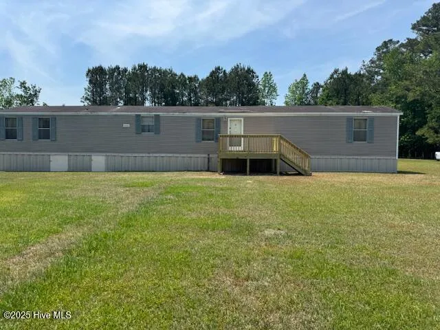 Burgaw, North Carolina 28425, United States, 3 Bedrooms Bedrooms, ,2 BathroomsBathrooms,Residential,Pending,120030
