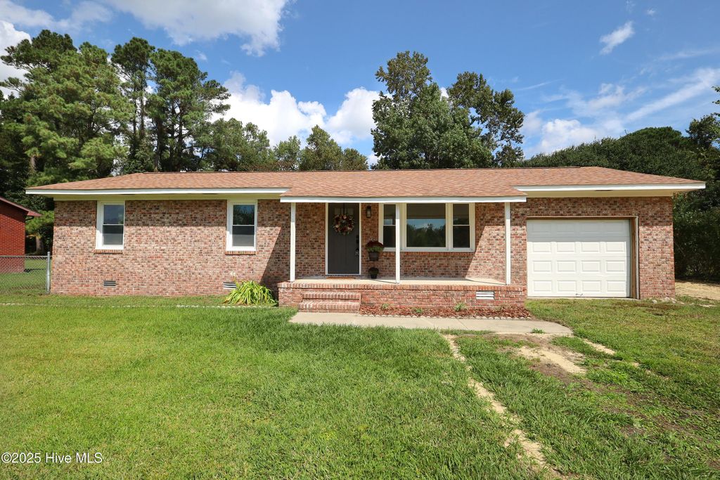 Photo of 1210 Pickett Road, Jacksonville, NC 28540 (MLS # 100533256)