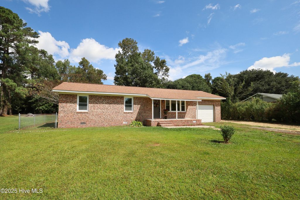 Photo of 1210 Pickett Road, Jacksonville, NC 28540 (MLS # 100533256)