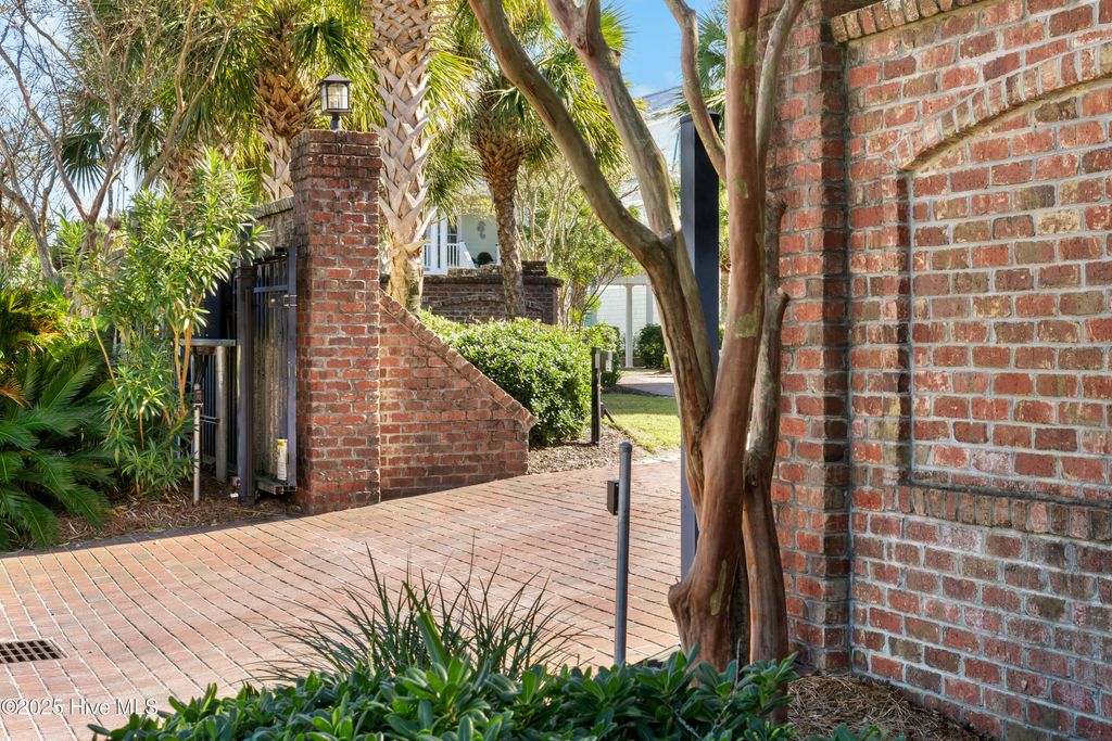 Photo of 274 Shannon Drive, Wilmington, NC 28409 (MLS # 100541249)