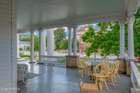 A home in Elizabeth City