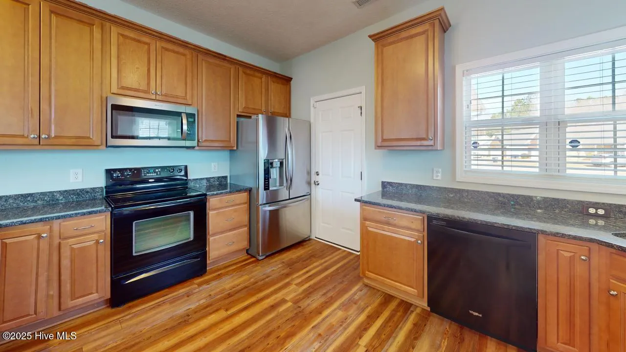 Jacksonville, North Carolina 28540, United States, 3 Bedrooms Bedrooms, ,2 BathroomsBathrooms,Residential,Active,89751