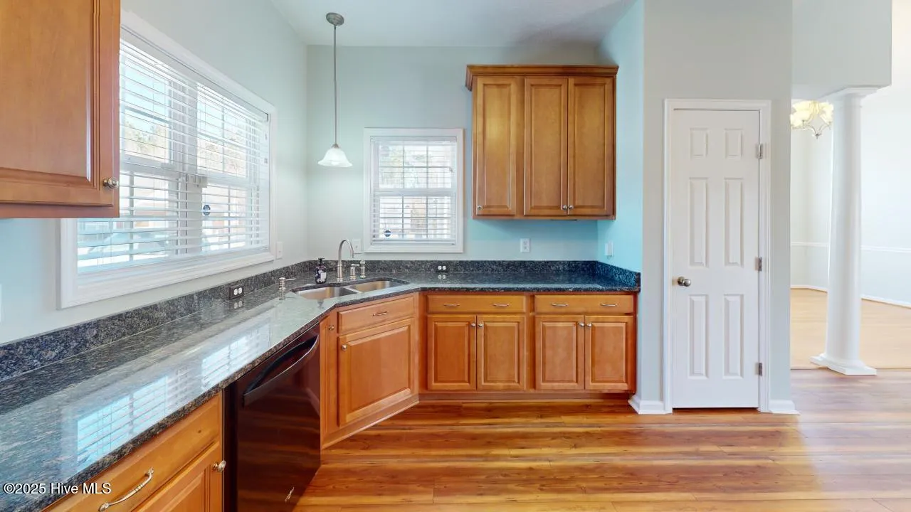 Jacksonville, North Carolina 28540, United States, 3 Bedrooms Bedrooms, ,2 BathroomsBathrooms,Residential,Active,89751