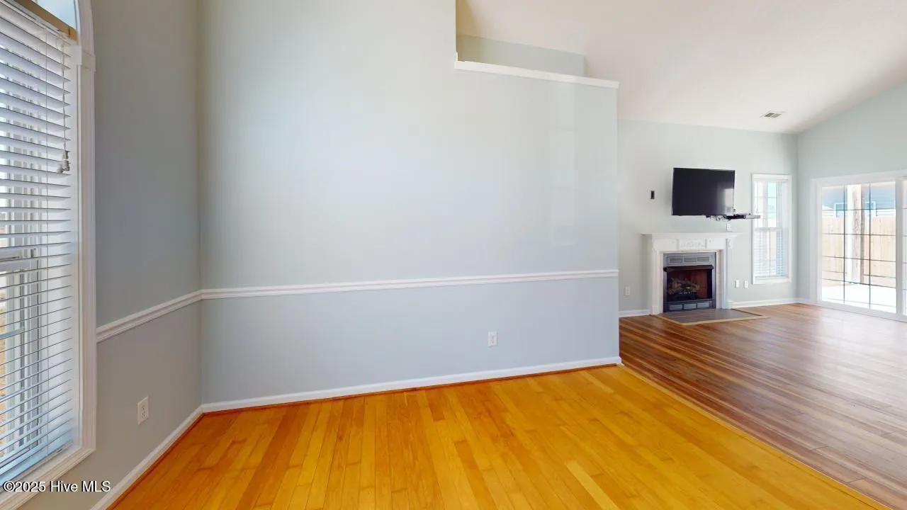 Jacksonville, North Carolina 28540, United States, 3 Bedrooms Bedrooms, ,2 BathroomsBathrooms,Residential,Active,89751