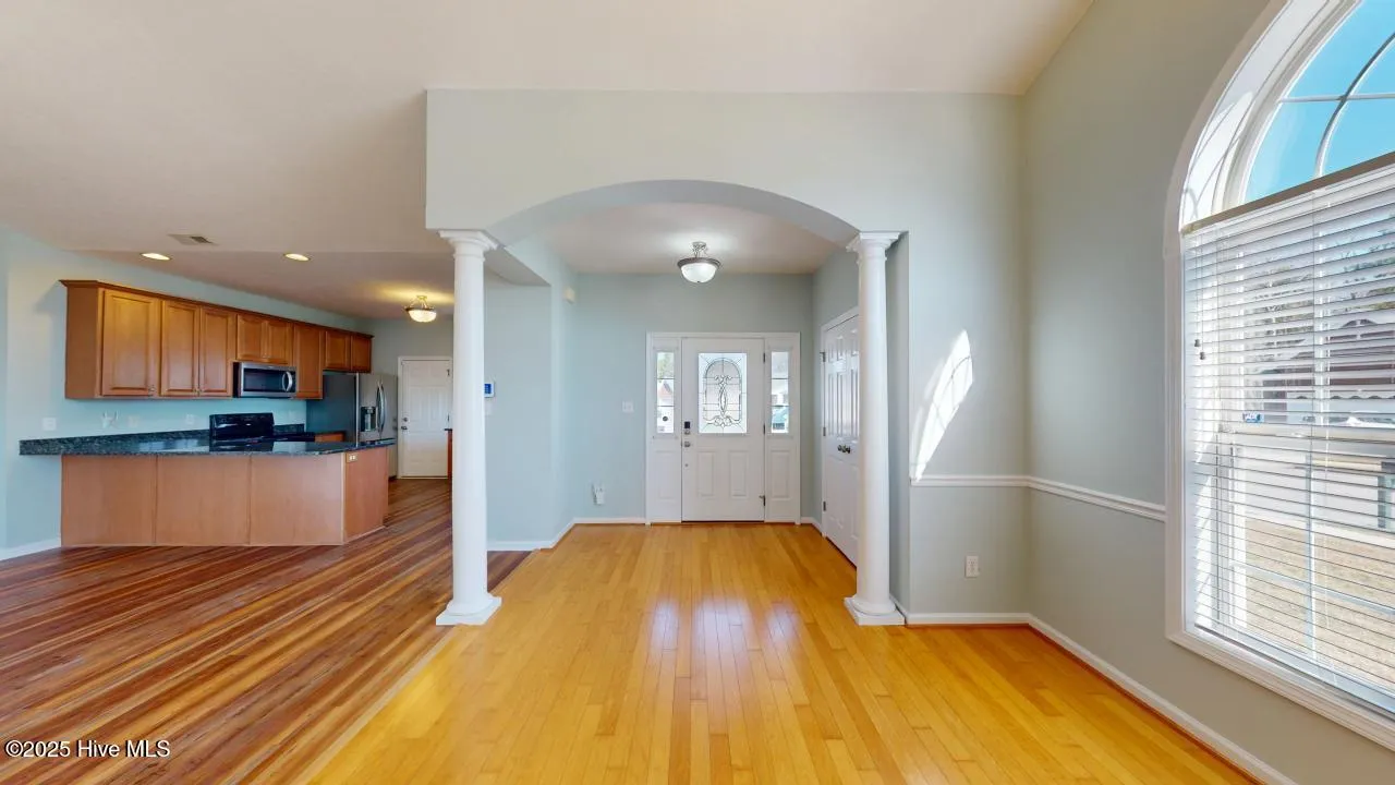 Jacksonville, North Carolina 28540, United States, 3 Bedrooms Bedrooms, ,2 BathroomsBathrooms,Residential,Active,89751