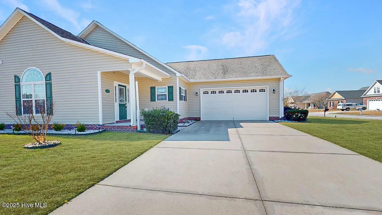 Jacksonville, North Carolina 28540, United States, 3 Bedrooms Bedrooms, ,2 BathroomsBathrooms,Residential,Active,89751