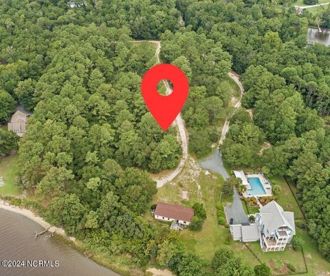 A home in Sneads Ferry