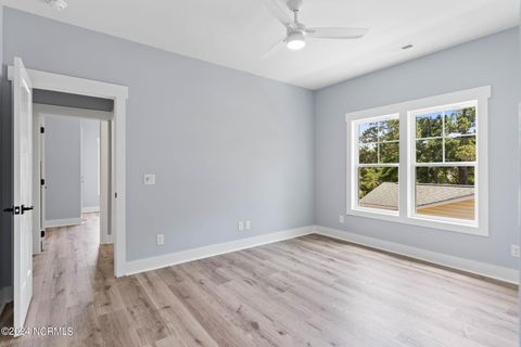 A home in Oak Island