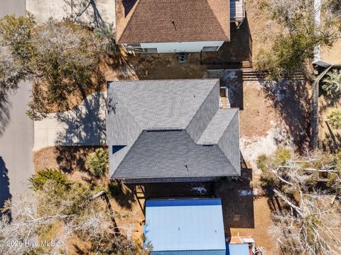 A home in Oak Island