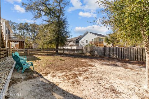 A home in Oak Island