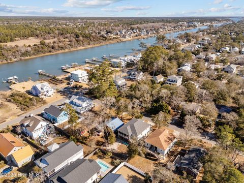 A home in Oak Island