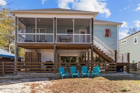 A home in Oak Island