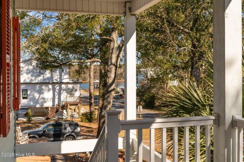 A home in Oak Island