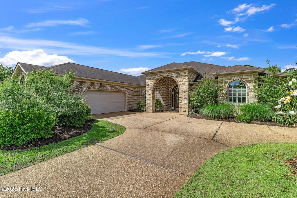 Photo of 1092 Leesburg Drive, Leland, NC 28451 (MLS # 100507664)