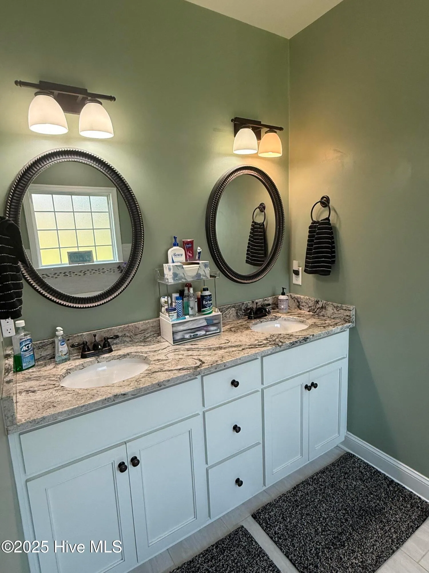 Goldsboro, North Carolina 27530, United States, 4 Bedrooms Bedrooms, ,3 BathroomsBathrooms,Residential,Pending,188480